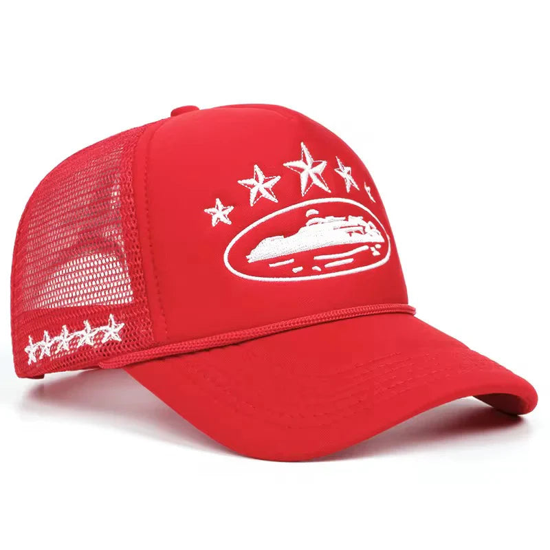 CORTEIZ ALCATRAZ TRUCKER HAT WHITE / RED