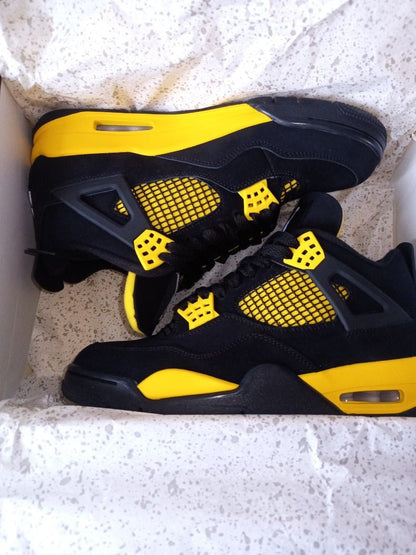 Jordan retro 4s yellow thunder