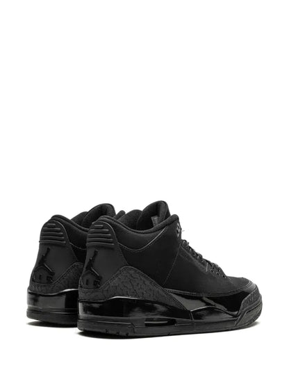 Air Jordan 3 Retro black cat