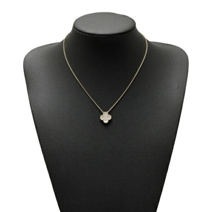 White Clover Stainless Steel Necklace – A Statement of Elegance