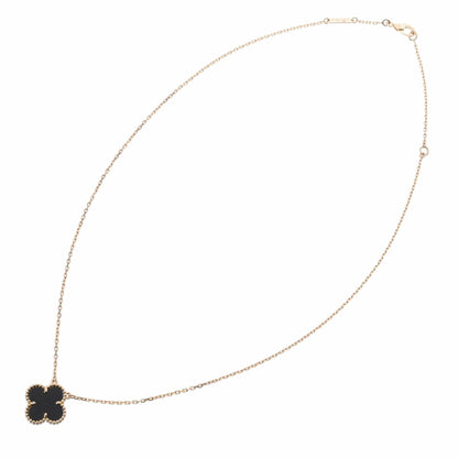 Midnight Clover Stainless Steel Necklace – A Statement of Elegance
